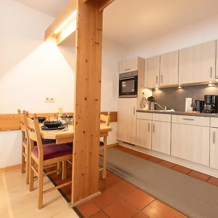 Aparthaus Stubai Apartament *