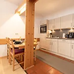 Aparthaus Stubai Appartement *